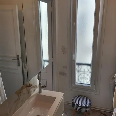 T3 With Wifi Near Montmartre * Paris